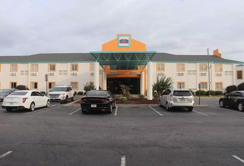 Hotel Howard Johnson By Wyndham Tifton Ga I 75