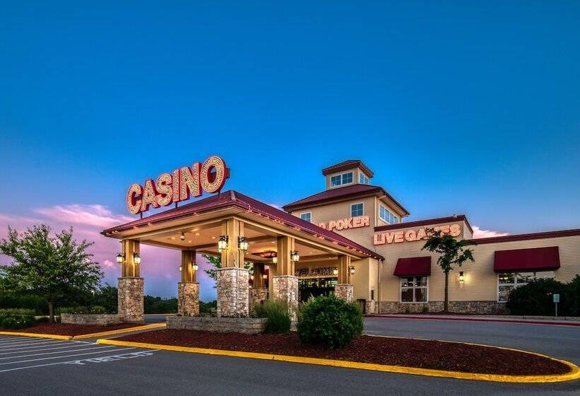 Lakeside Hotel Casino