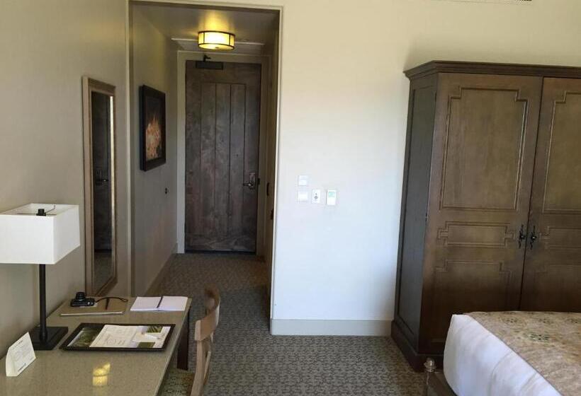 Отель Ponte Vineyard Inn