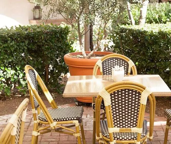 호텔 Ponte Vineyard Inn