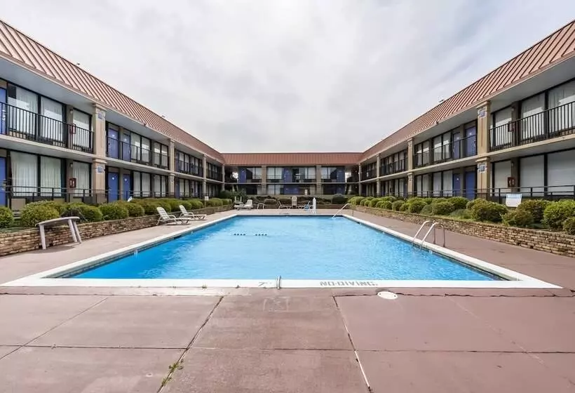 هتل Travelodge Bossier City