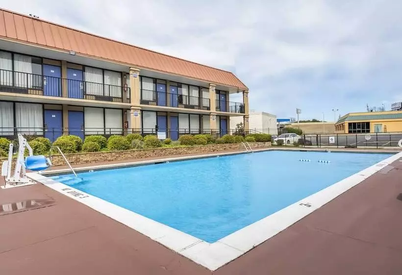 هتل Travelodge Bossier City