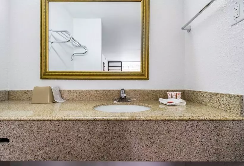 هتل Travelodge Bossier City