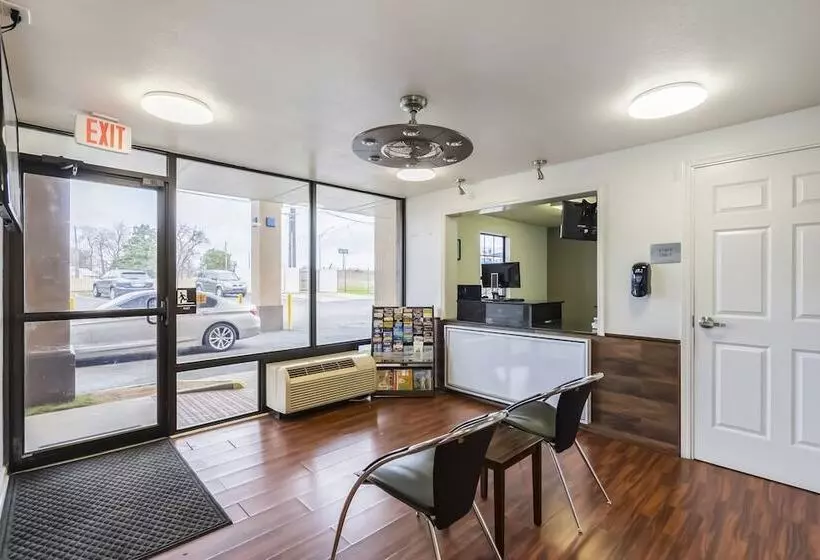 هتل Travelodge Bossier City