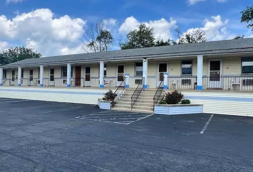 מוטל Budget Host Inn