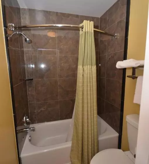 מוטל Budget Host Inn