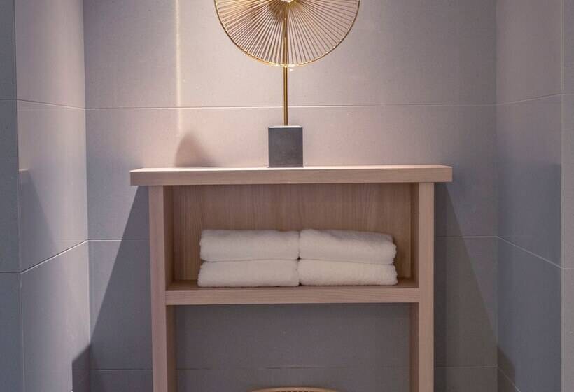 Shundi Shy Hotel Jinshan Lake Zhenjiang