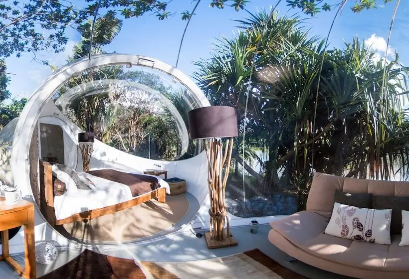 هتل Bubble Lodge
