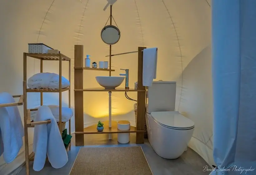 هتل Bubble Lodge