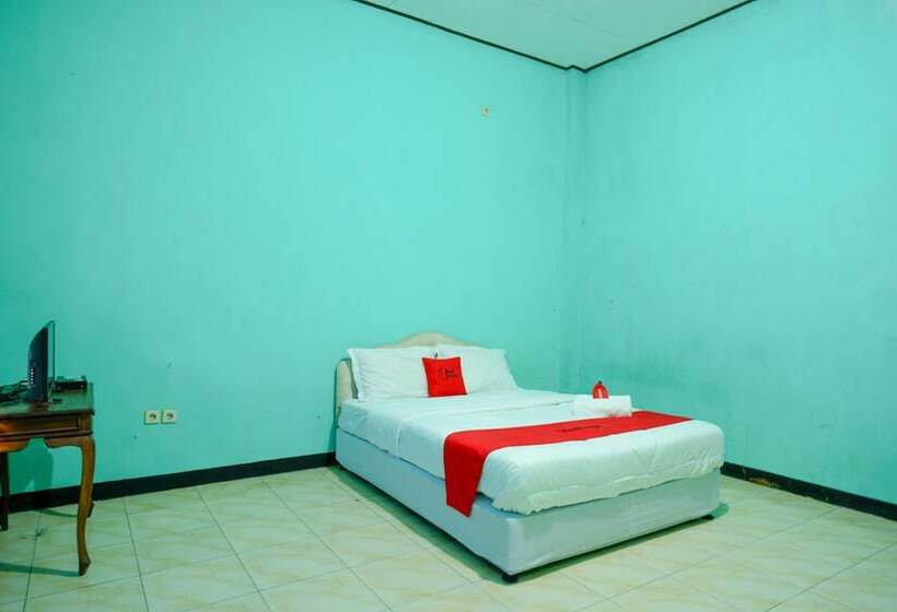 פנסיון Reddoorz Syariah Near Sekuro Beach Jepara
