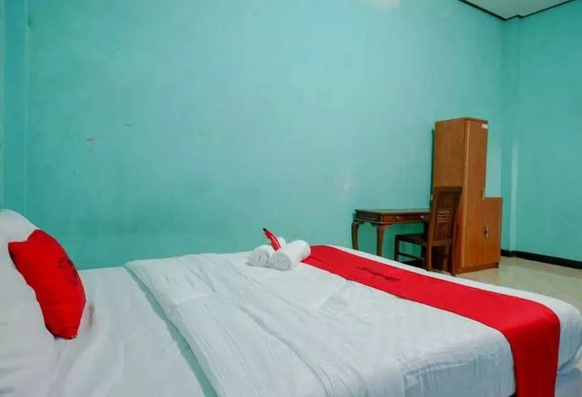 Majatalo Reddoorz Syariah Near Sekuro Beach Jepara