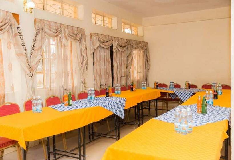 هتل Sixty Two Paradise