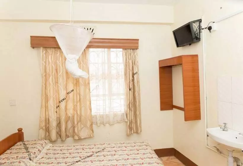 هتل Sixty Two Paradise