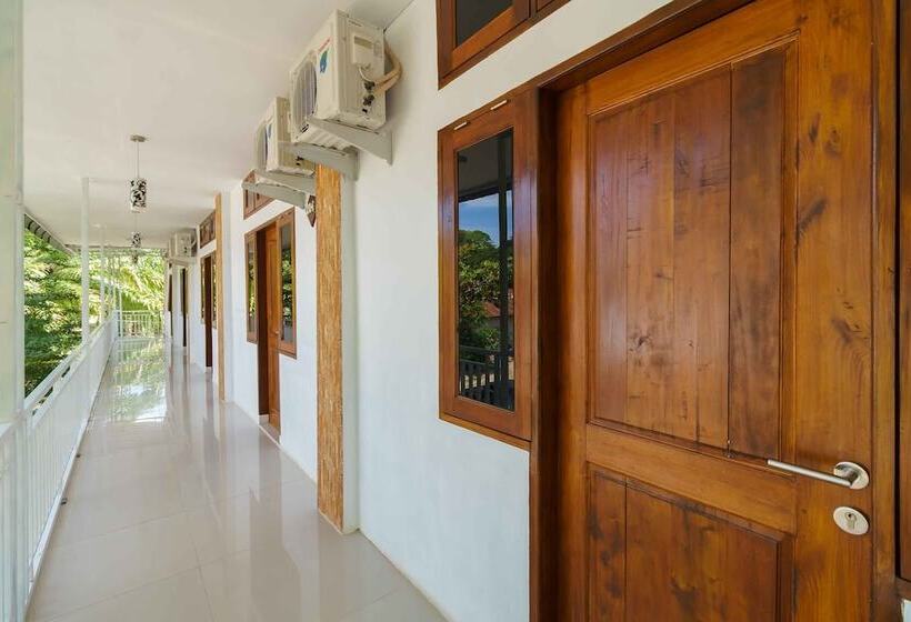 پانسیون Reddoorz Premium @ The Heritage Bukit Lawang