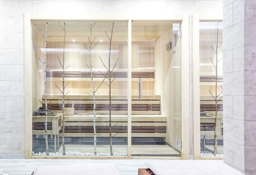 Sky Cabin Apartments