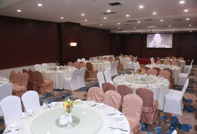 ホテル Sealong Bay Zhongqi Conifer