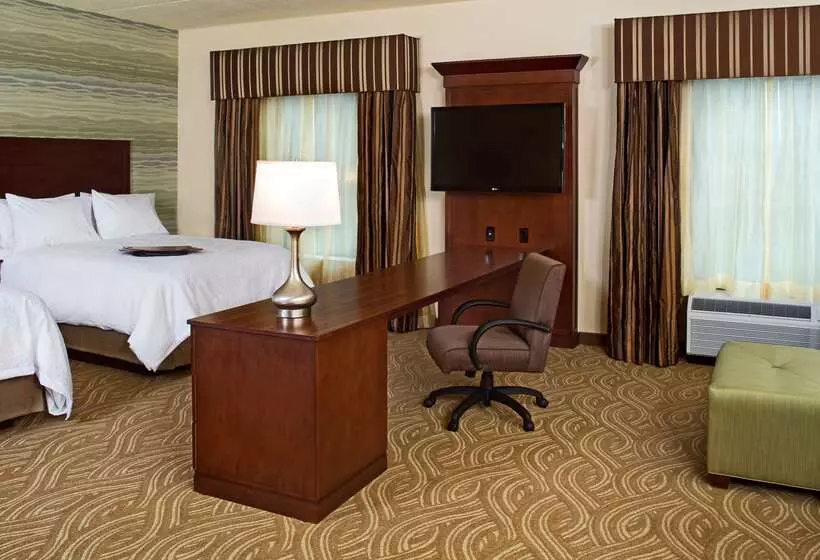 Hampton Inn & Suites Pittsburgh/waterfrontwest Homestead