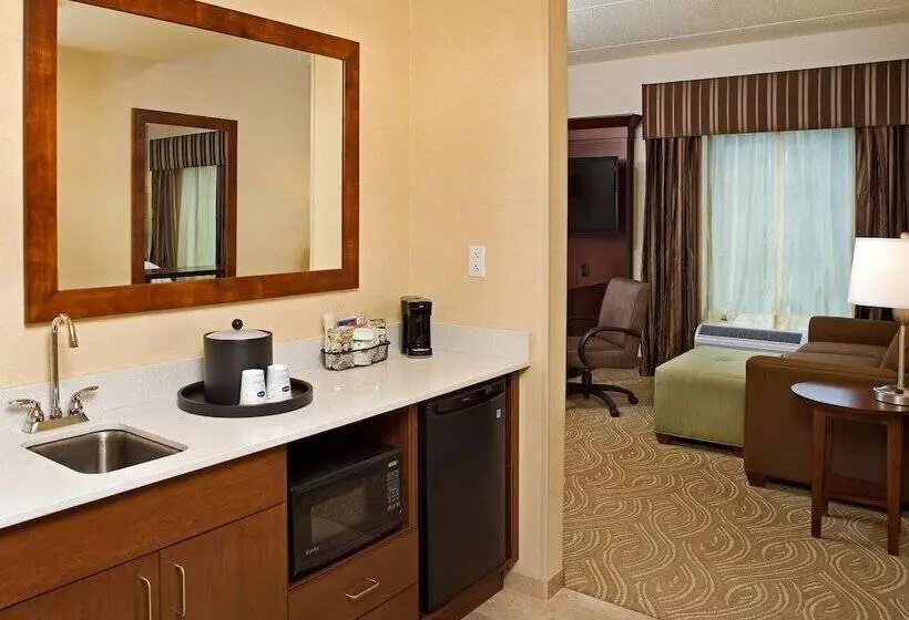 Hampton Inn & Suites Pittsburgh/waterfrontwest Homestead
