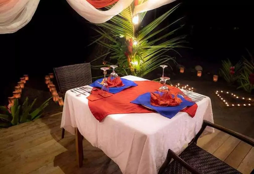 فندق Banana Azul Adults Only