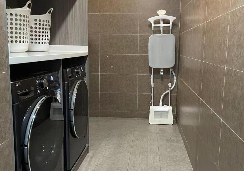 Hotel Hanting Guangzhou Dongshankou Metro Station