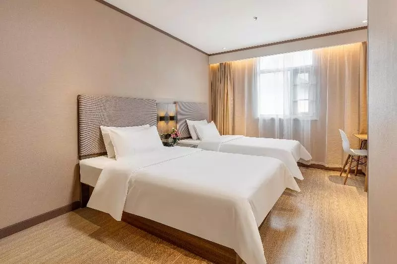 בית מלון כפרי Hanting Guangzhou Dongshankou Metro Station