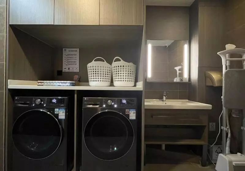 בית מלון כפרי Hanting Guangzhou Dongshankou Metro Station