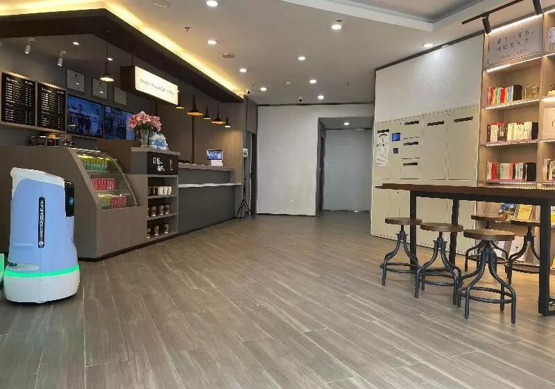 בית מלון כפרי Hanting Guangzhou Dongshankou Metro Station