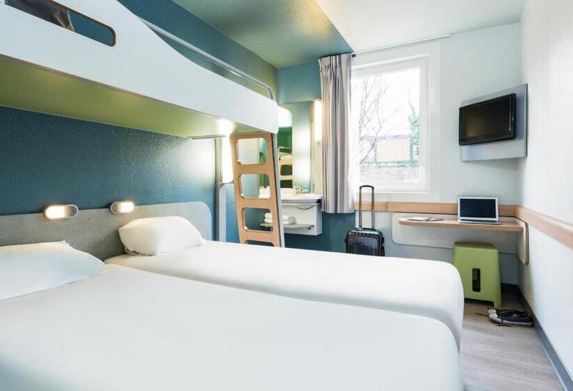 هتل Ibis Budget Paris Porte De Montmartre
