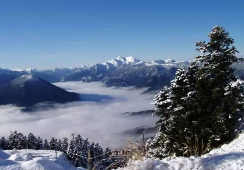 酒店 Koryshades Village