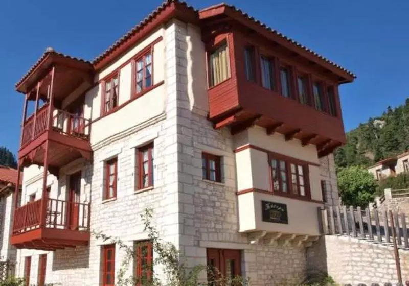 酒店 Koryshades Village