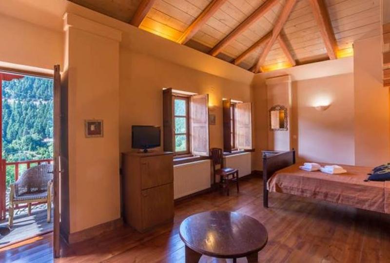 ホテル Koryshades Village