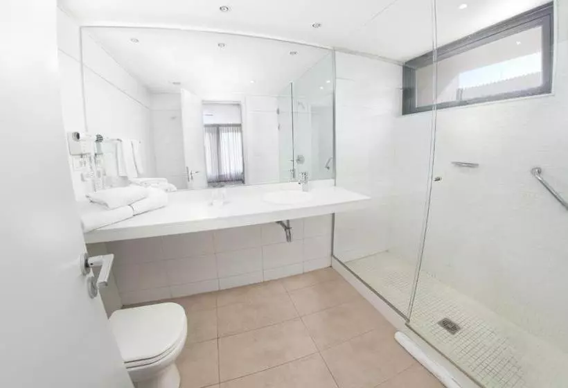 هتل Orpheo Express