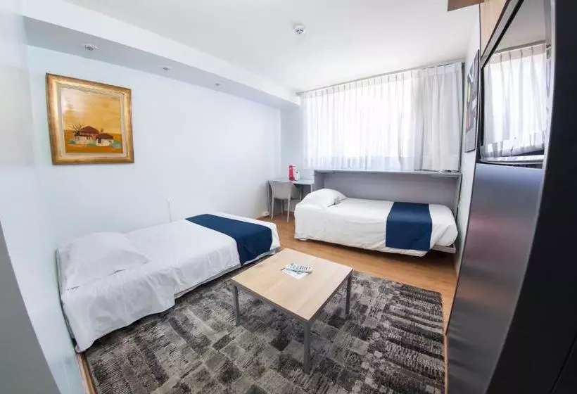 هتل Orpheo Express