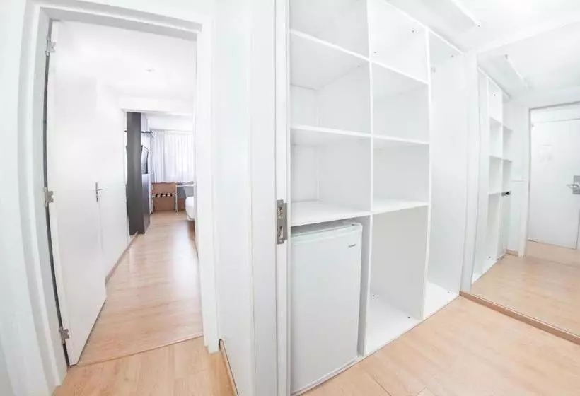 هتل Orpheo Express