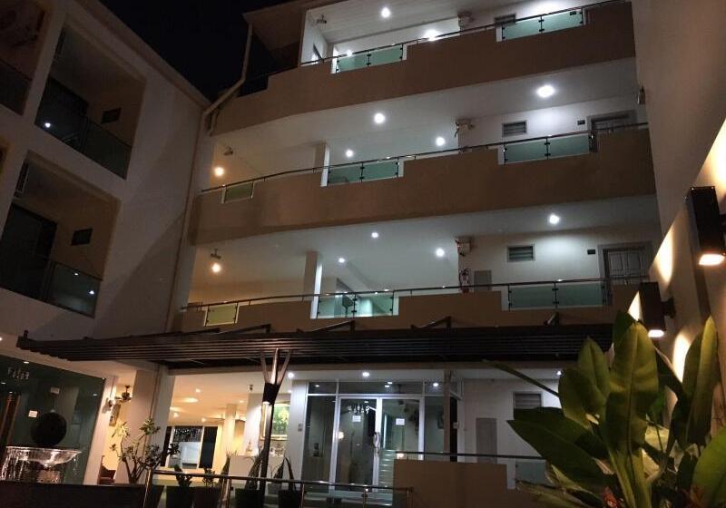 ホテル The Perfect North Pattaya