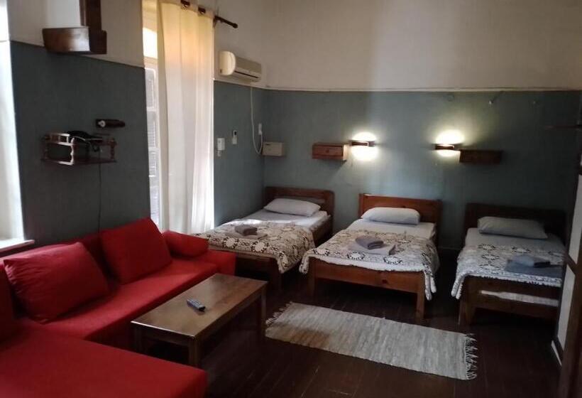 Miranta Hotel Apartments & Studios