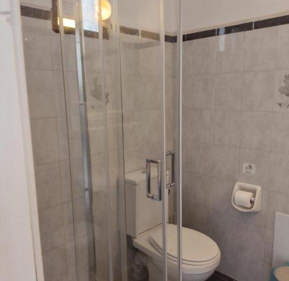 Miranta Hotel Apartments & Studios