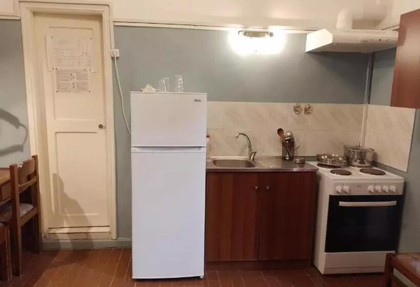 Miranta Hotel   Apartments & Studios