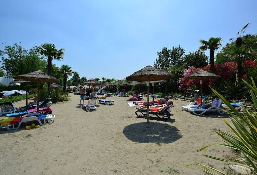 Albatross Mobile Homes On Camping Bella Italia