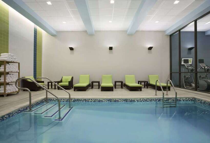 Home2 Suites By Hilton Philadelphia  Convention Center, Pa