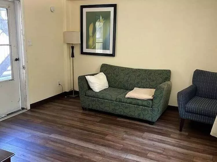 酒店 Country Place Inn And Suites