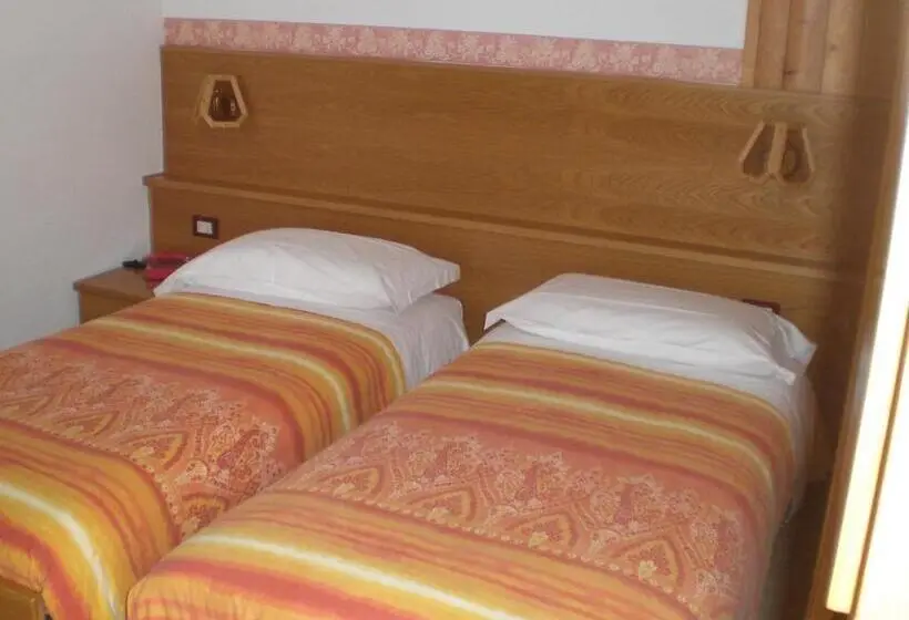 Hotel Edelweiss