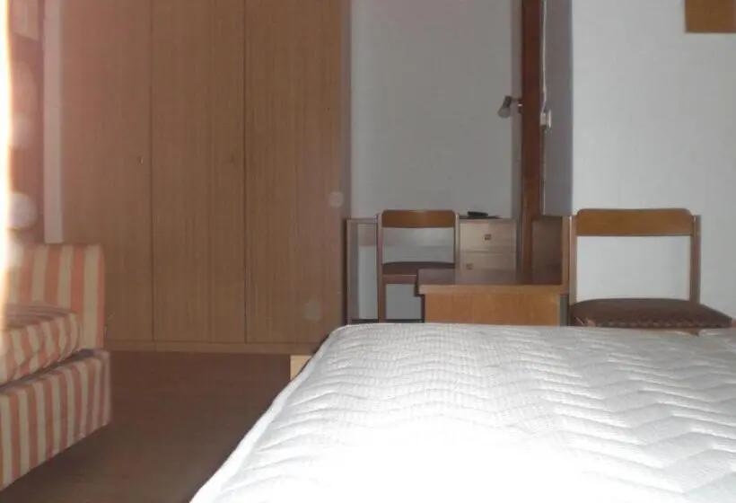Hotel Edelweiss