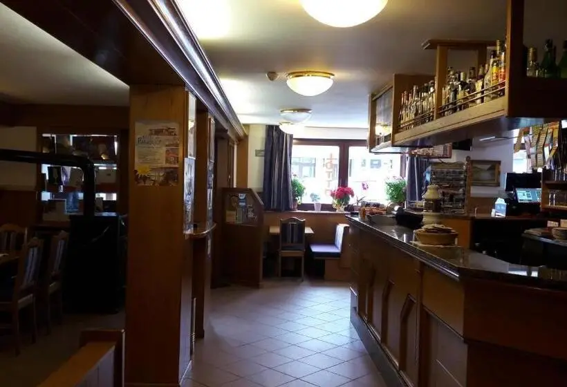 Hotel Edelweiss