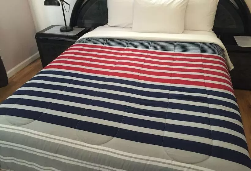 ホテル Jones Beach