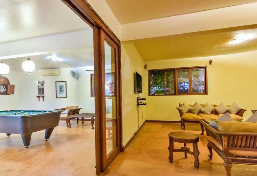 ホテル Kena Beach