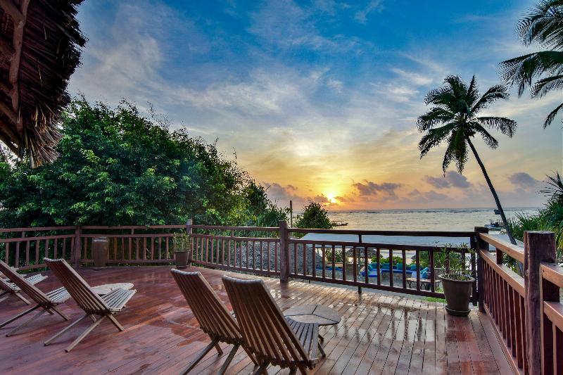 ホテル Kena Beach