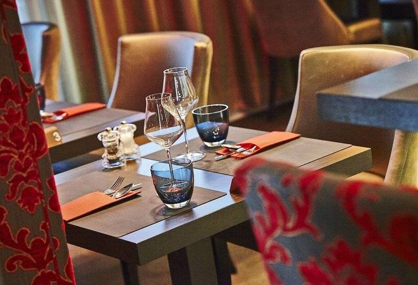 Kyriad Prestige Lyon Est   Saint Priest Eurexpo Hotel And Spa