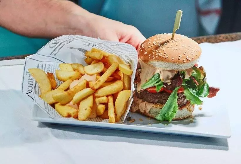 Kyriad Prestige Lyon Est Saint Priest Eurexpo Hotel And Spa