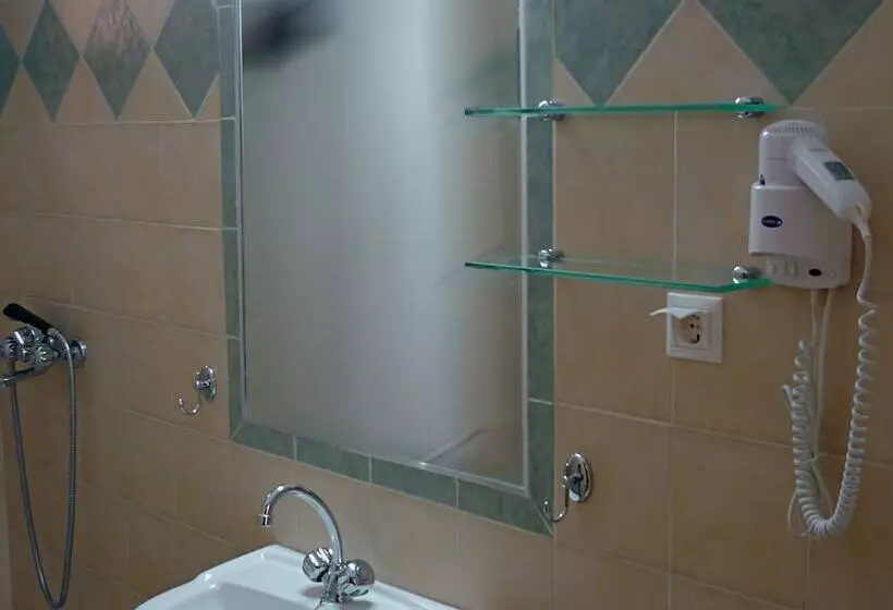 هتل Nereides Apartments